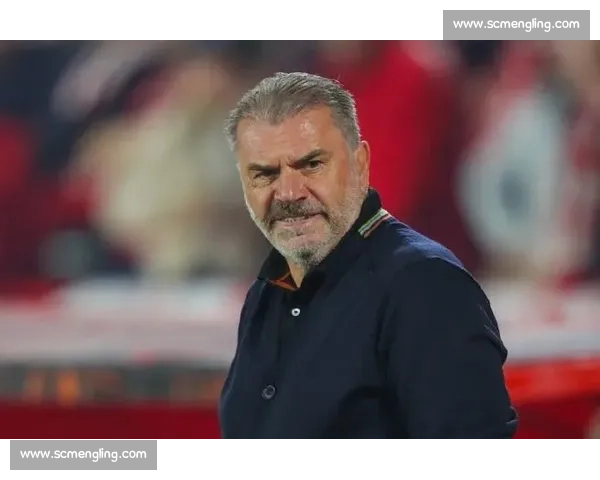 麦克格文曝趣闻:16 小时航班不敢如厕,只因怕波斯特科格鲁 麦克格文曝趣闻:16 小时航班不敢如厕,只因怕波斯特科格鲁